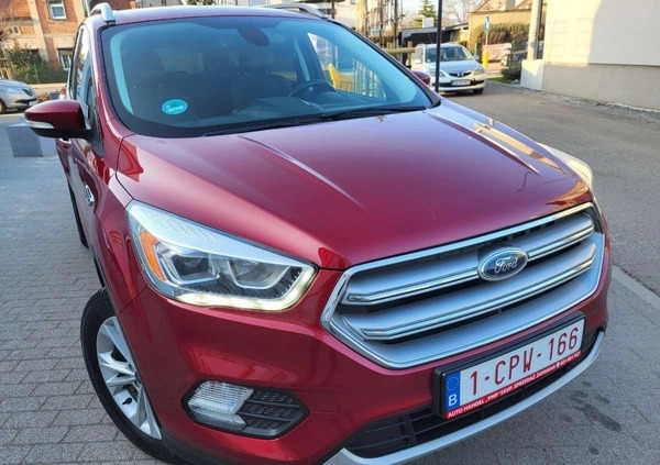 Ford Kuga cena 49900 przebieg: 238000, rok produkcji 2016 z Nieszawa małe 352